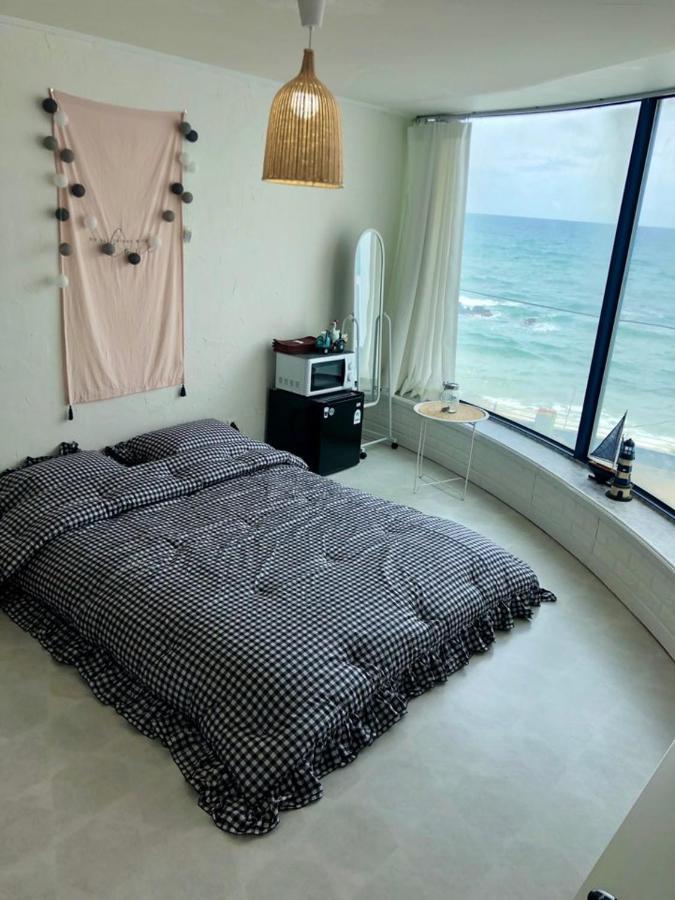 Seaside Sunrise Pension Donghae Kamer foto